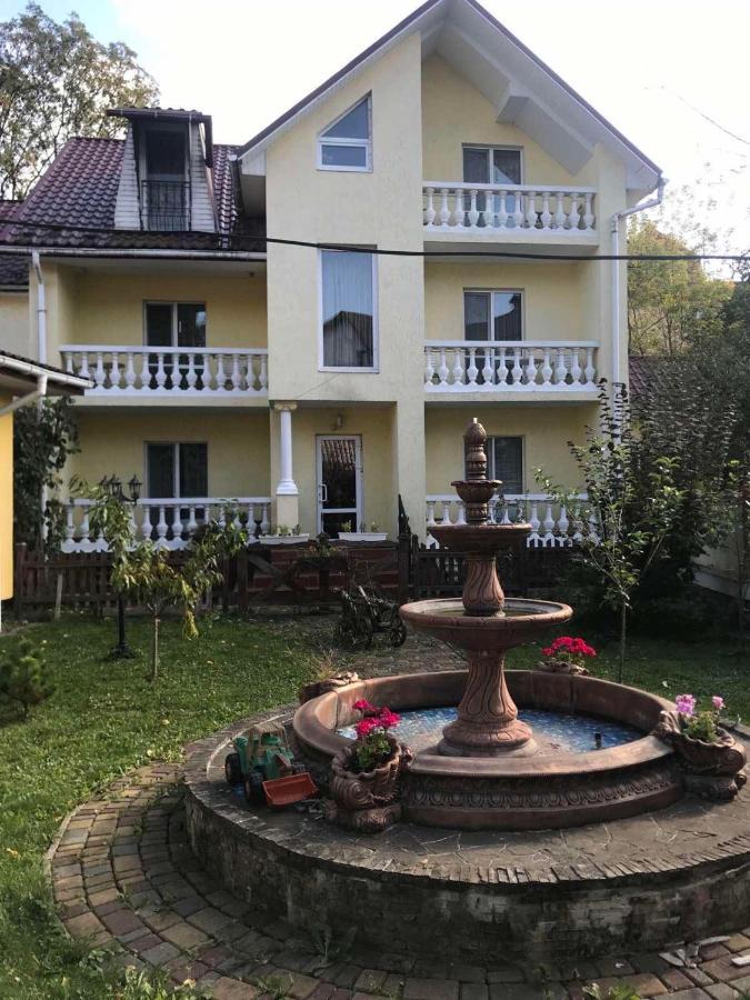 Вілла "Престиж" Apartamento Truskavets Exterior foto